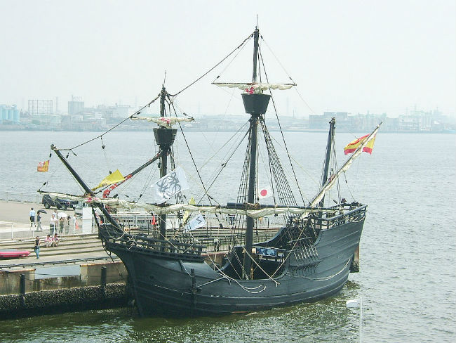 Las naos eran embarcaciones españolas que podrían transportar hasta 180 toneladas de mercancia provenientes de Oriente. // Foto: Especial.