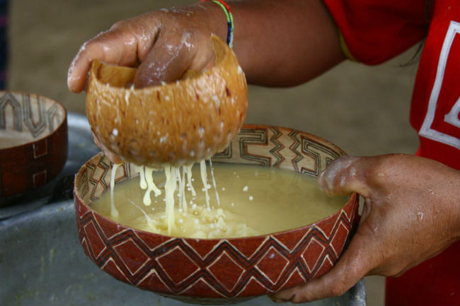 El cavi de Brasil se produce con yuca o mandioca y en un principio se elaboraba de manera similar a la chicha de maíz. // Foto: Especial.