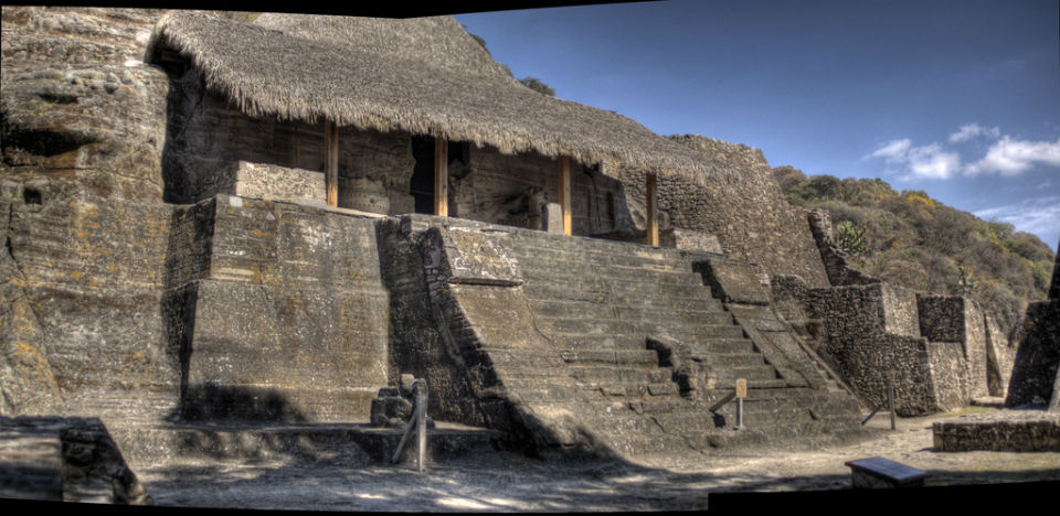 10 lugares cerca de la CDMX para darte una escapada en Semana Santa y sus platillos típicos