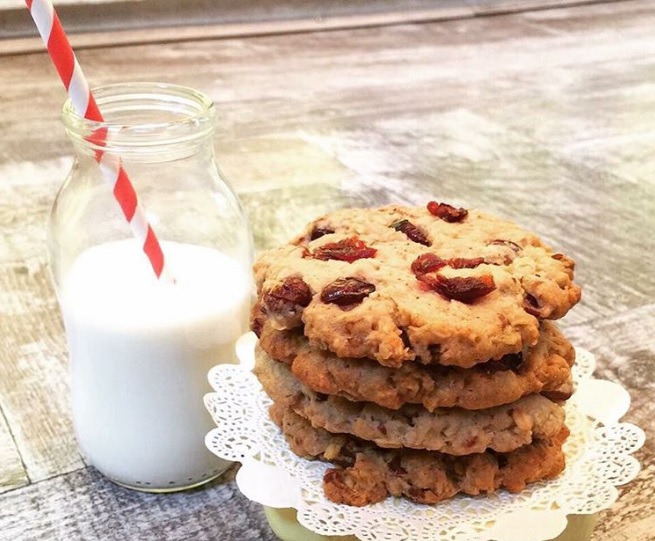 Galleta de avena y arándanos de Milkella.