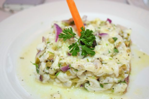 Ensalada de pescado.