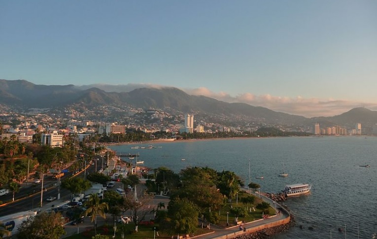 10 lugares cerca de la CDMX para darte una escapada en Semana Santa y sus platillos típicos