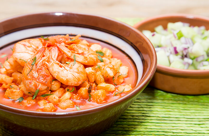 caldo de camarones cocinar