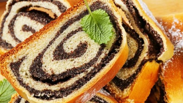 Las semillas de amapola son frecuentes en panes, magdalenas y pasteles.