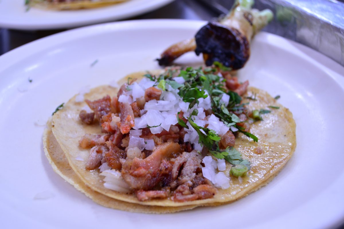 tacos de suadero y tripa