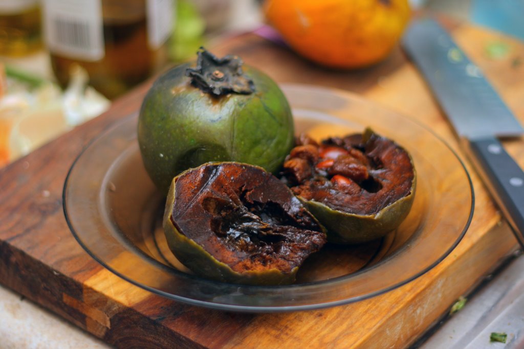 Frutas mexicanas. Zapote negro