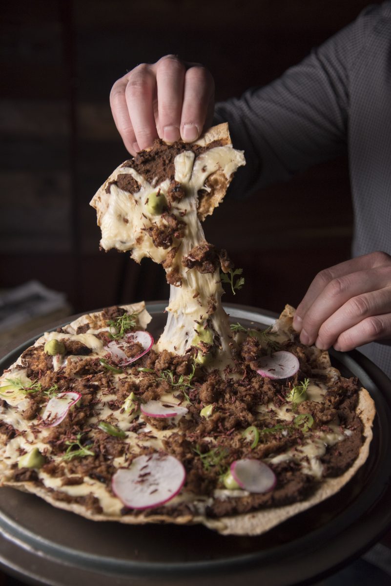 https://www.animalgourmet.com/2020/08/03/donde-comer-tlayudas-oaxaquenas-ciudad-de-mexico/