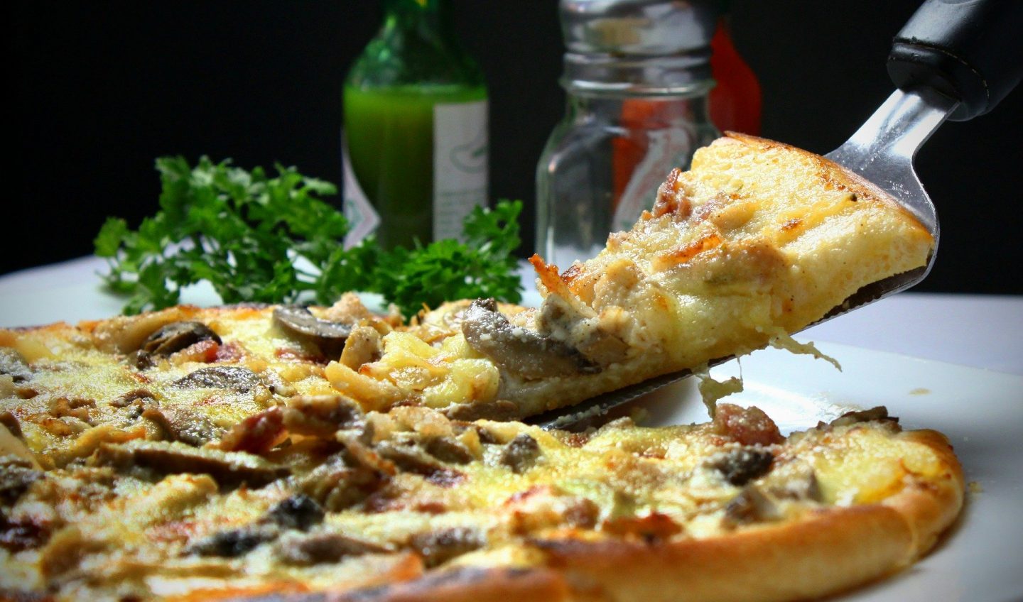 calentar pizza en casa