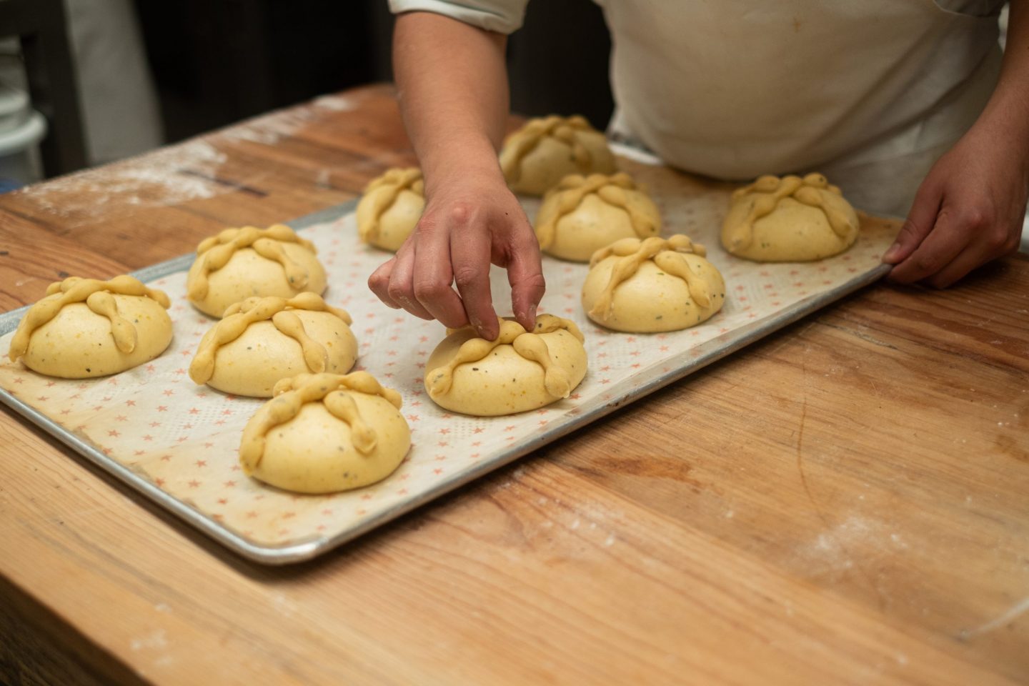 Pan de muerto totomoxtle