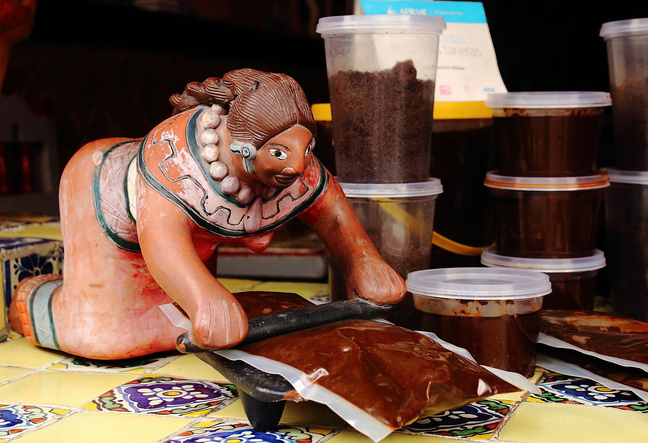 mole poblano historia