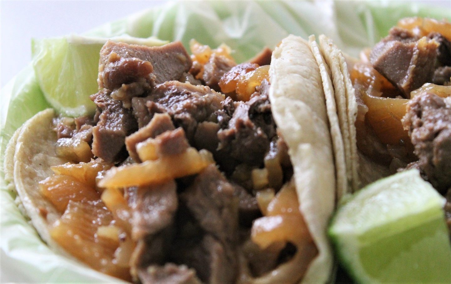 tacos de cabeza de cerdo