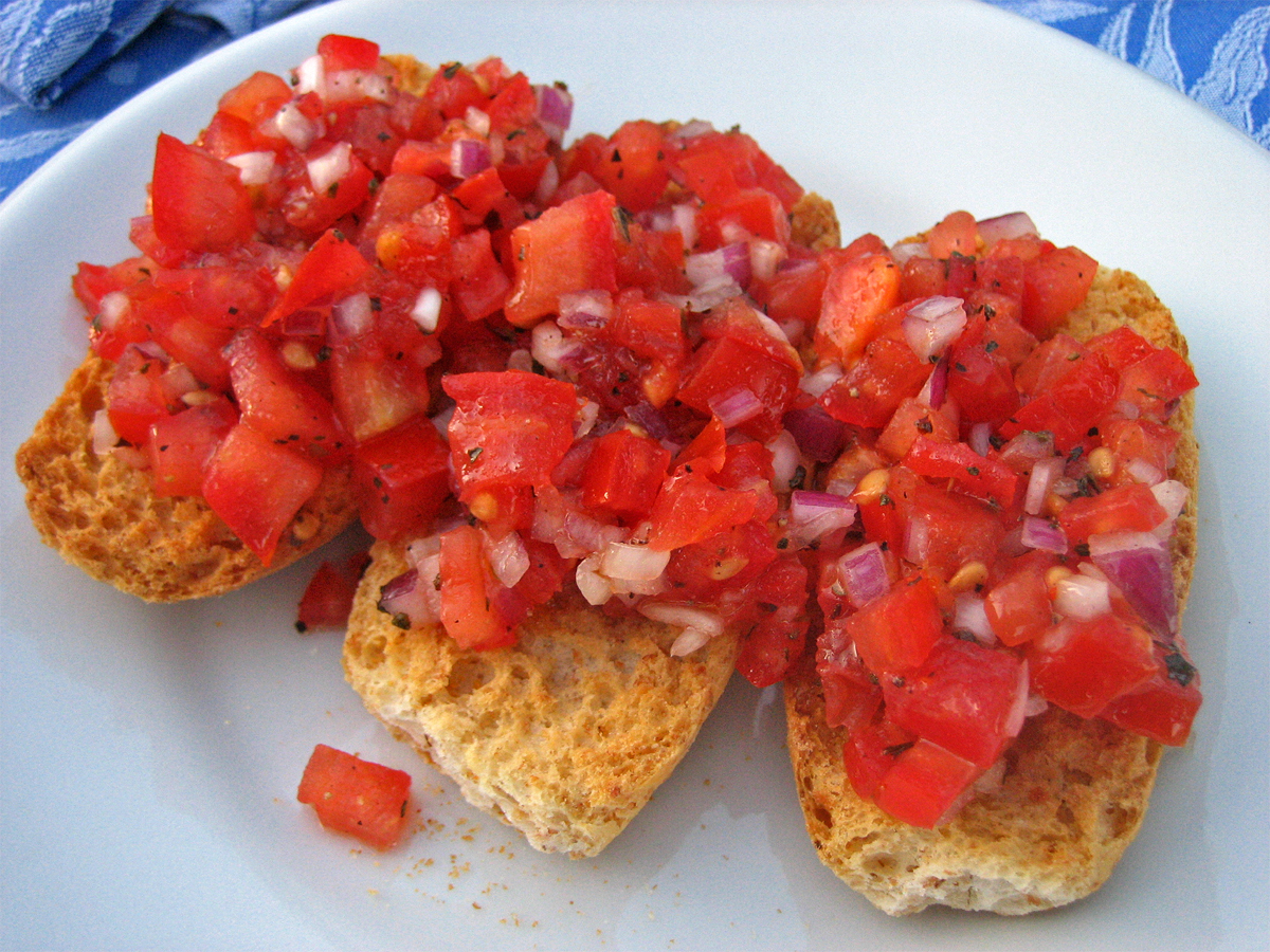 crostinis crotones