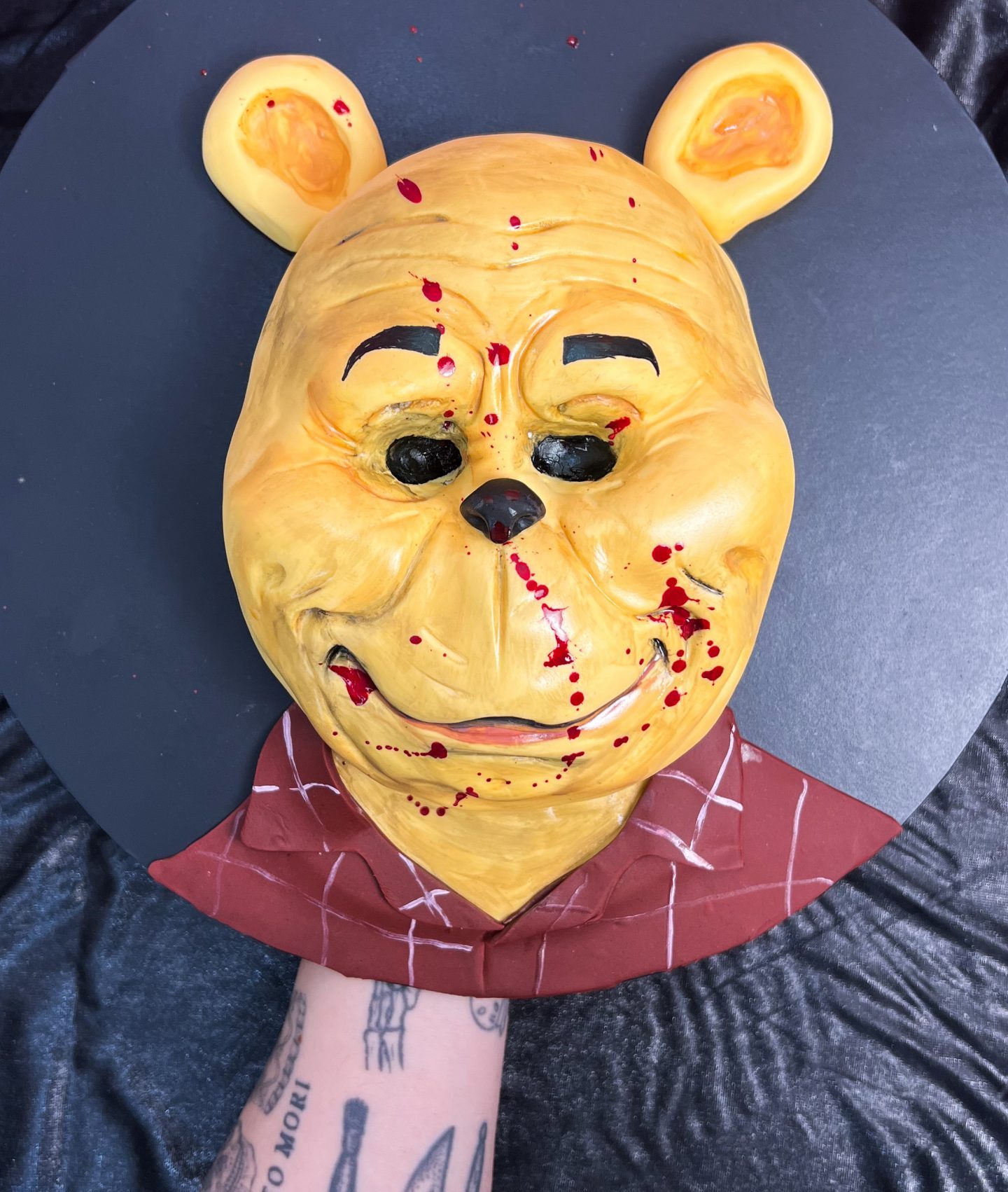 Foto: pastel de whinnie pooh terrorífico de Nel Pastel