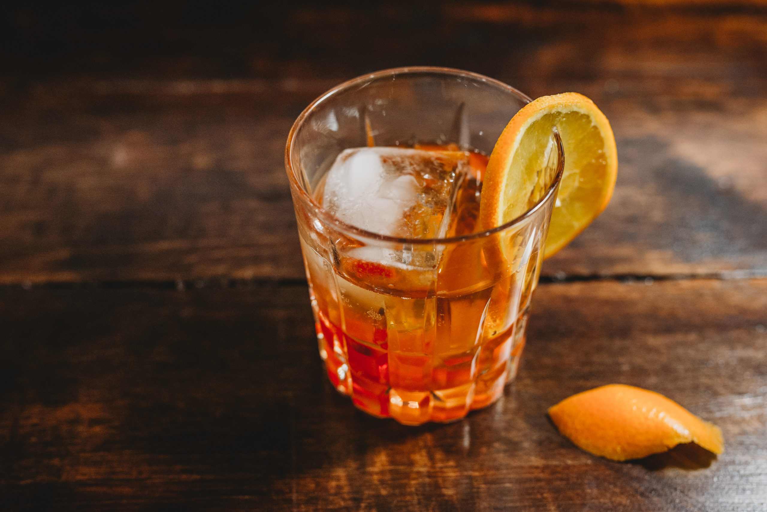 El vaso old fashioned es el más famoso tipo de vasos para coctelería