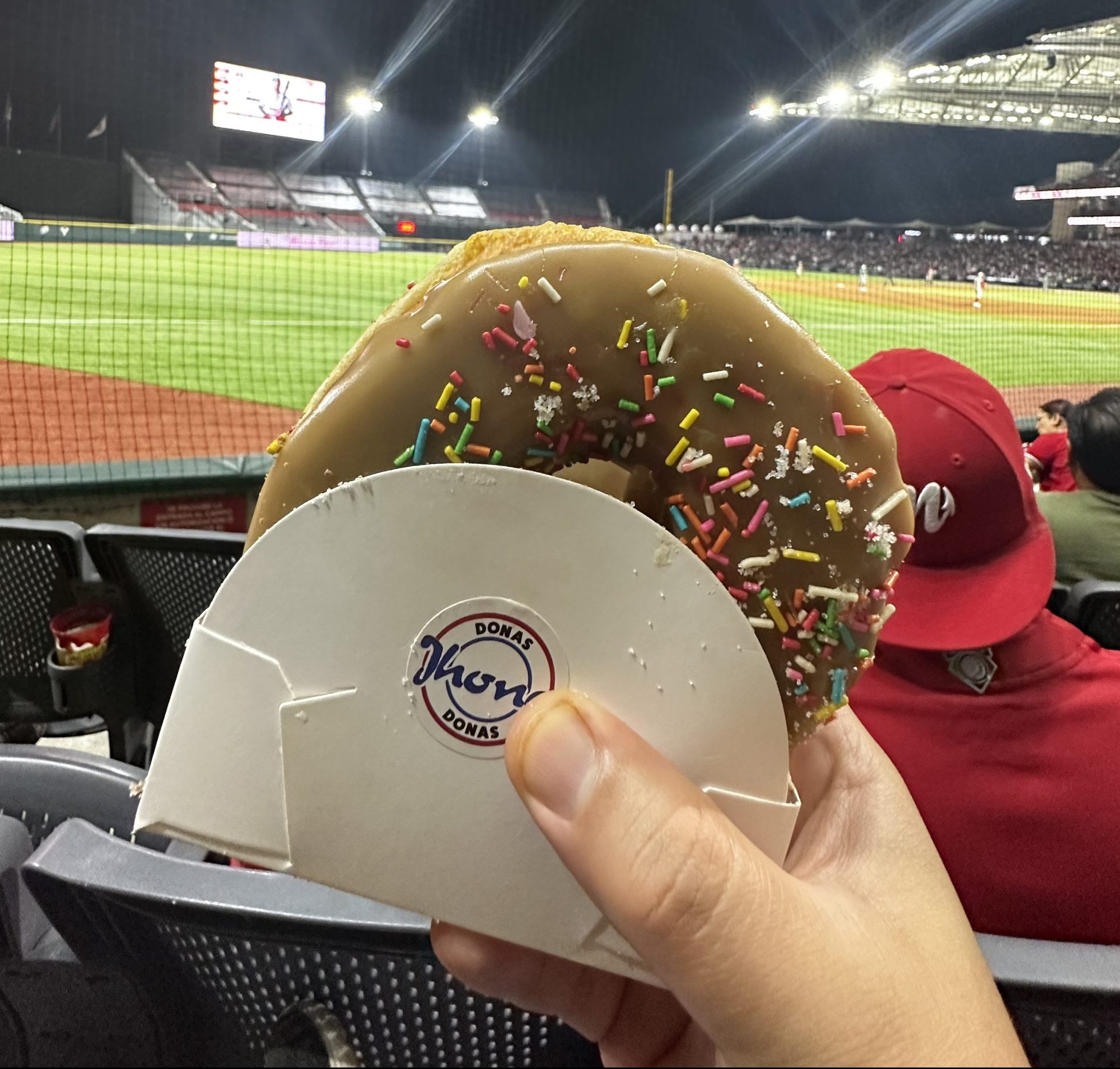 Donas del estadio Harp Helú.