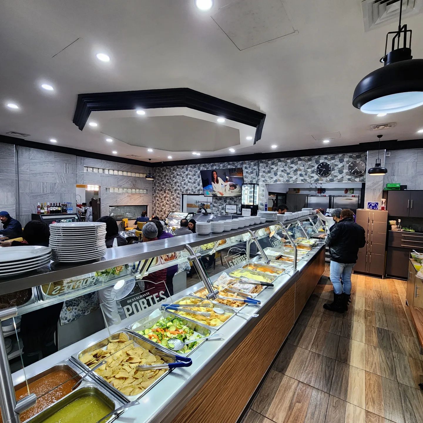 5 portes, lugares con buffet para desayunar en cdmx