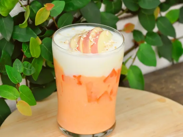 Agua de mamey con nuez