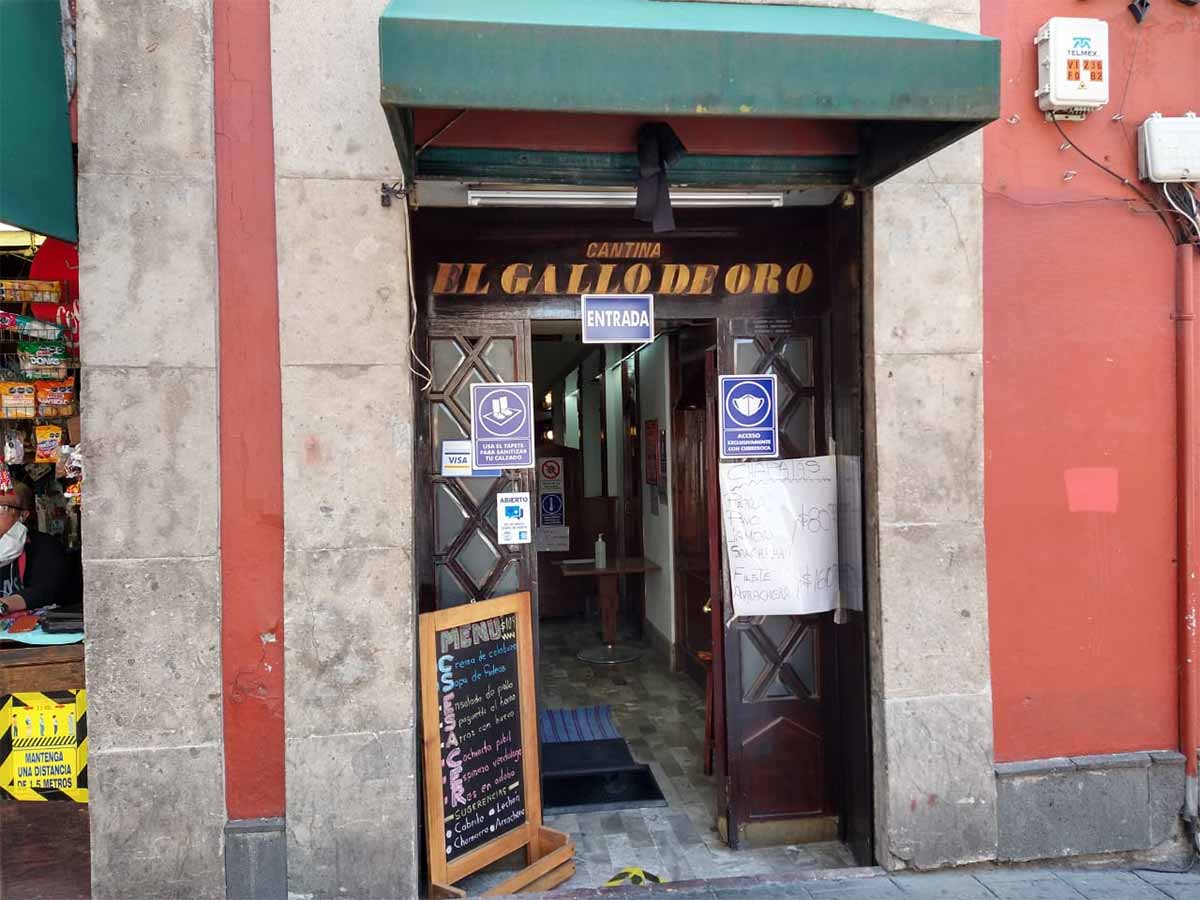 Cantinas en CDMX El gallo de oro
