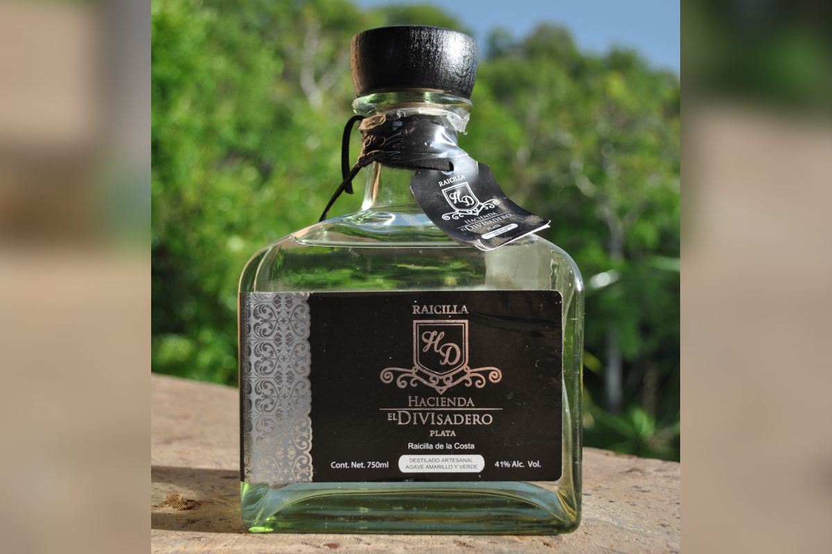 Raicilla de la Hacienda El Divisadero