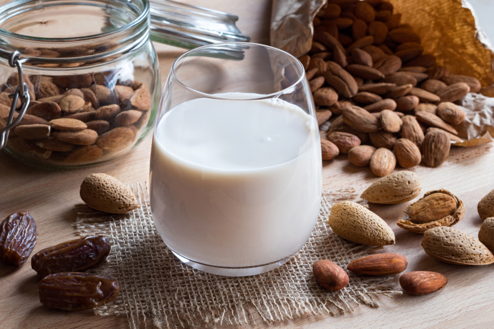 Receta de leche de almendras casera