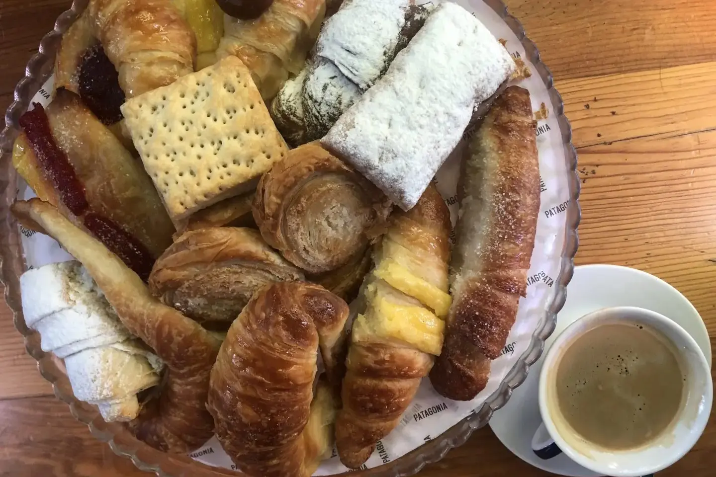 La panadería argentina es también conocida como facturas