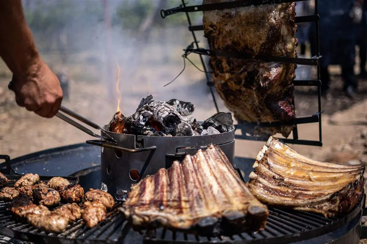 Asado argentino una tradición gastronómica criolla
