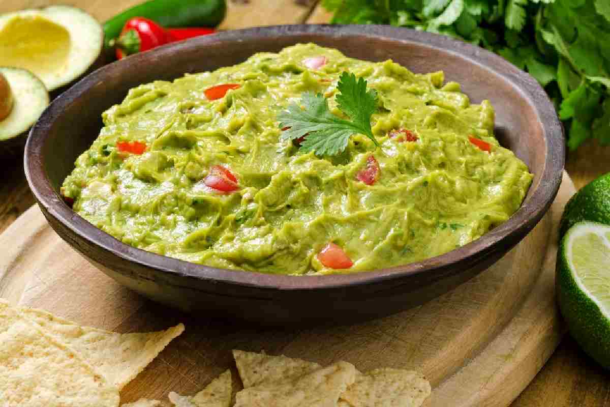 El guacamole es una de las salsas más populares de México.
