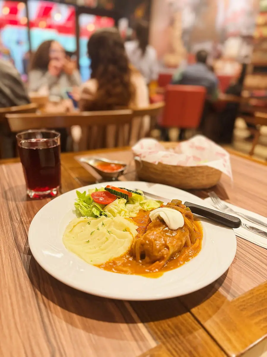 Kolobok comida rusa restaurantes santa maría la rivera