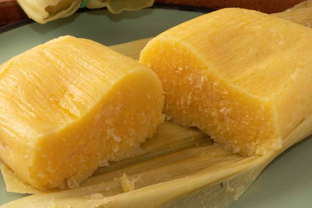 La harina de arroz es el ingrediente principal para preparar los tamales canarios.