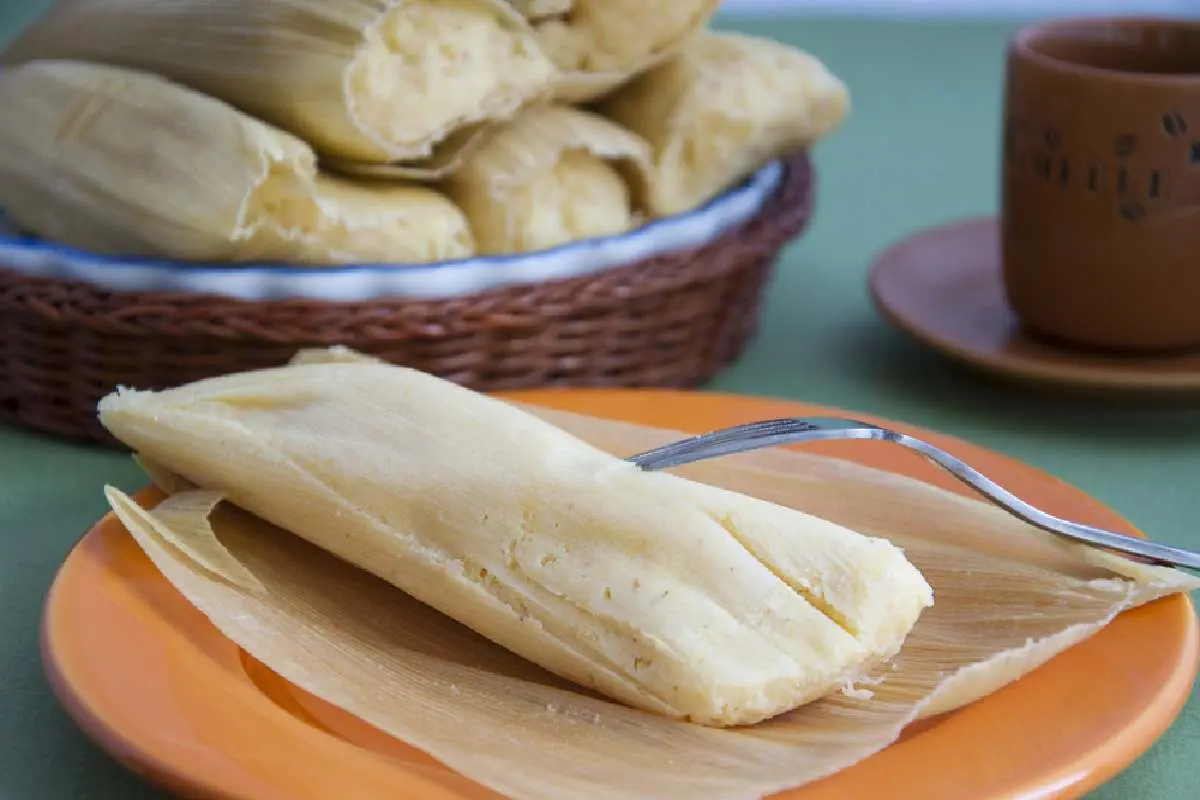 Si te salió le muñequito de la Rosca de Reyes es momento de pagar los tamales.