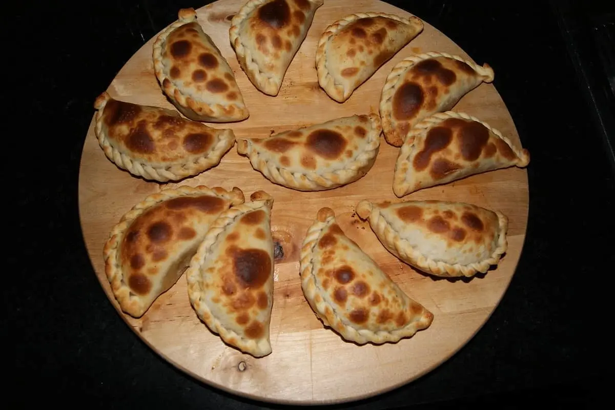 cómo hacer empanadas argentinas 
