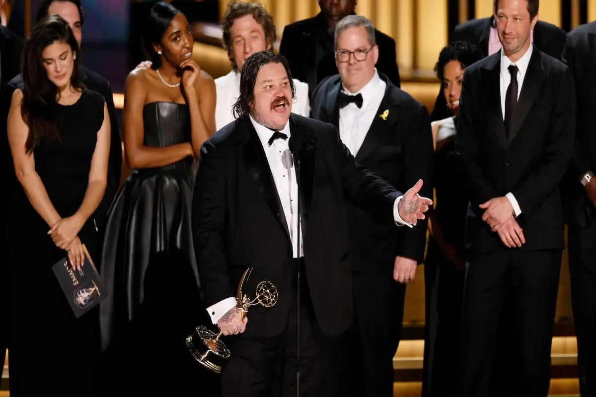 premiación de los Emmys the Bear