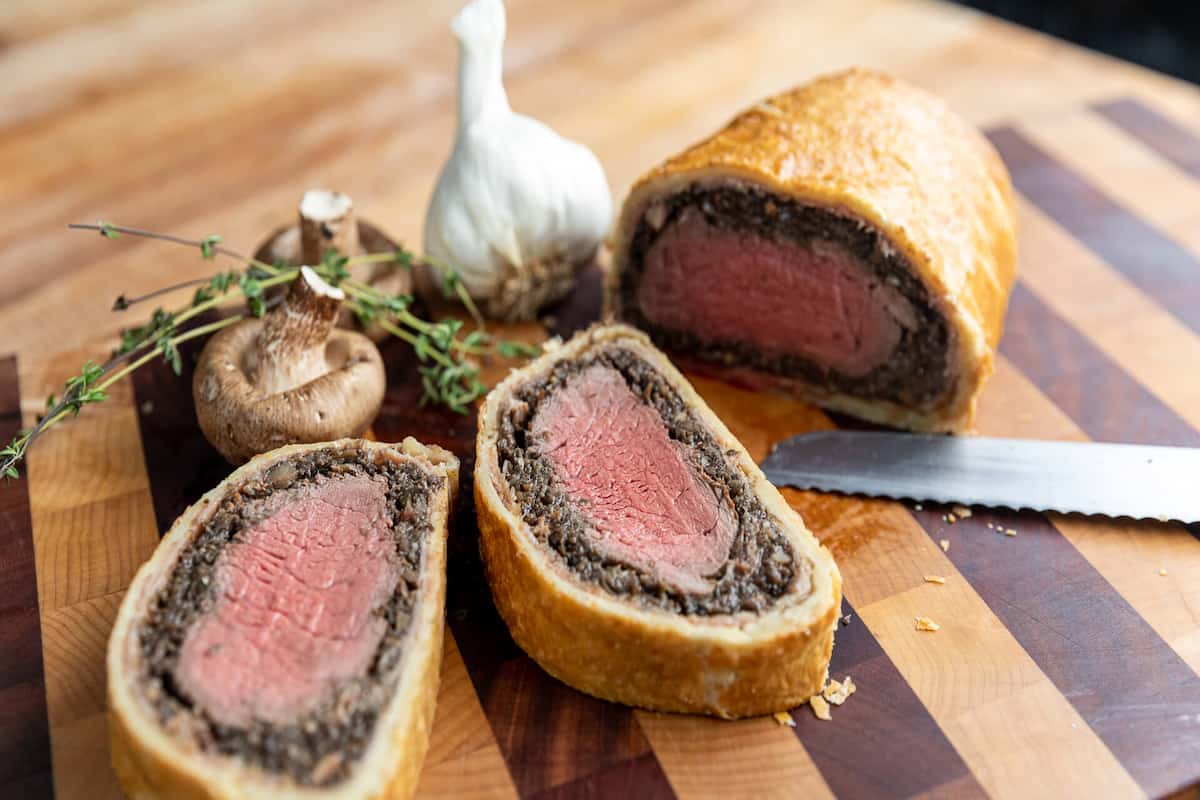 El filete Wellington se creó en honor al duque de Welington y es una exquisito gracias a la combinación de ingredientes.