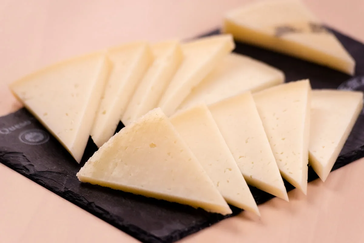 qué es un queso semicurado