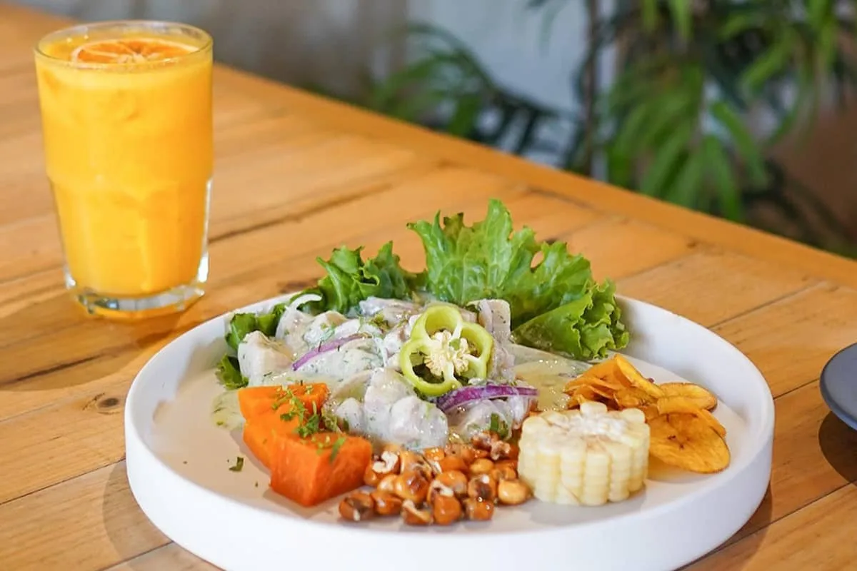 dónde comer comida peruana en México
