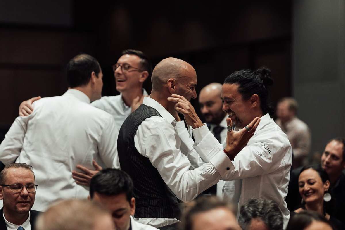 Los chefs Luis Romo y Tommaso Guardascione en la entrega de las estrellas Michelin.