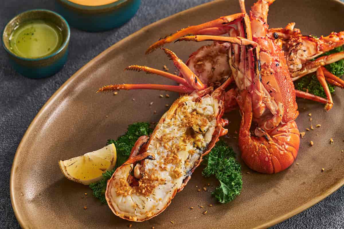 platillos con langosta