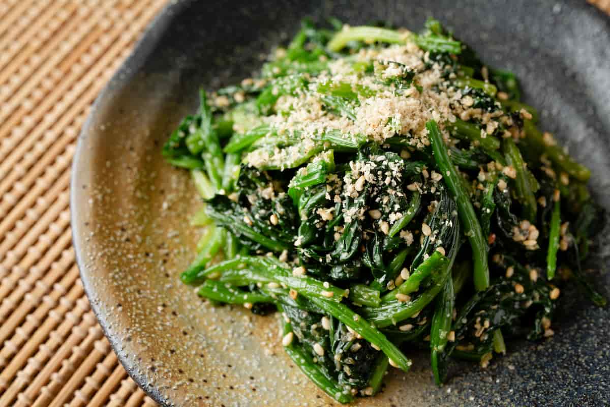 Receta con los tallos de las espinacas