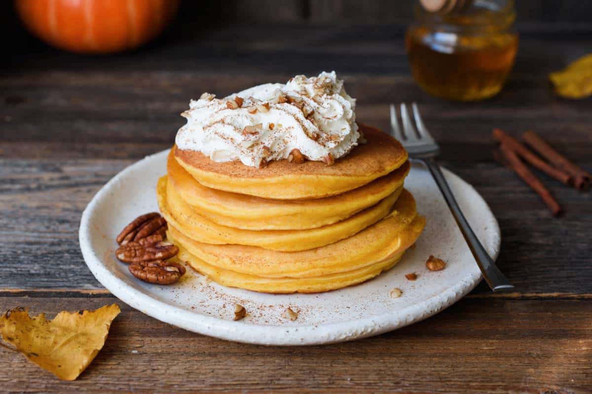 4 Recetas de hot cakes para tus mañanas tranquilas.