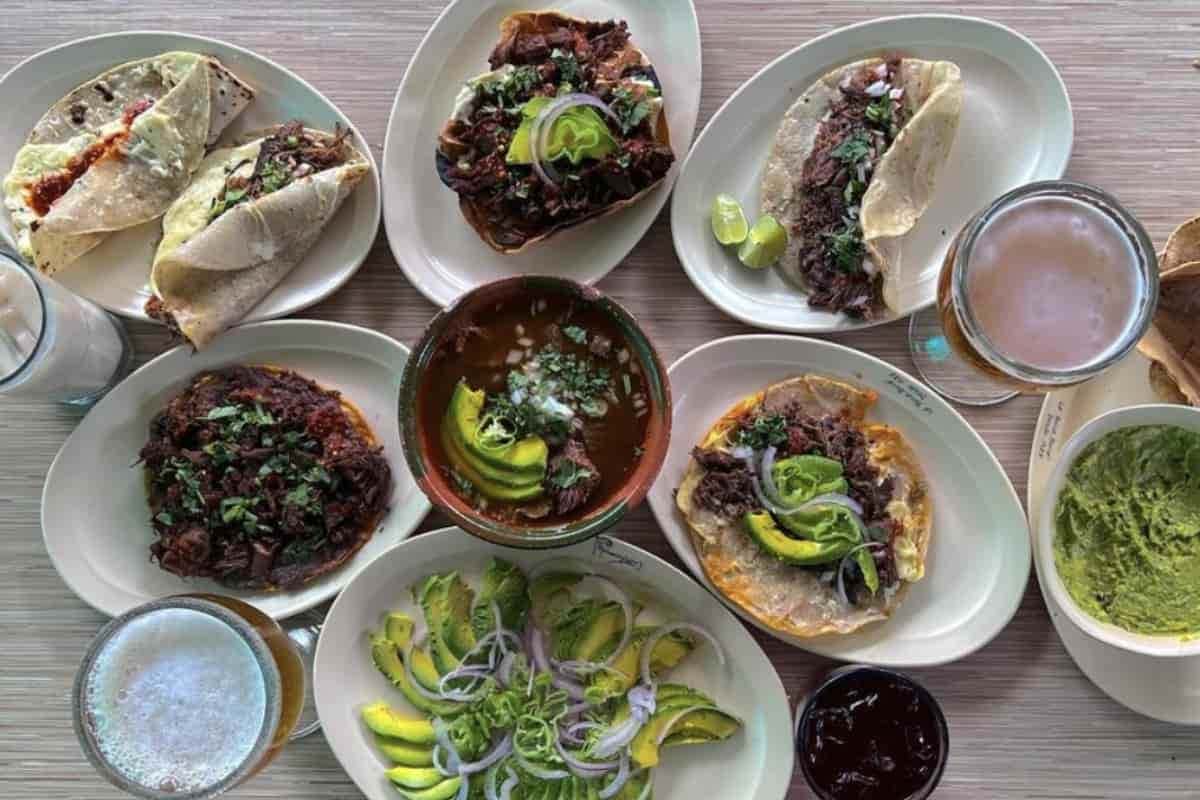 Apapáchate en estos lugares con las mejores sopas y caldos mexicanos.