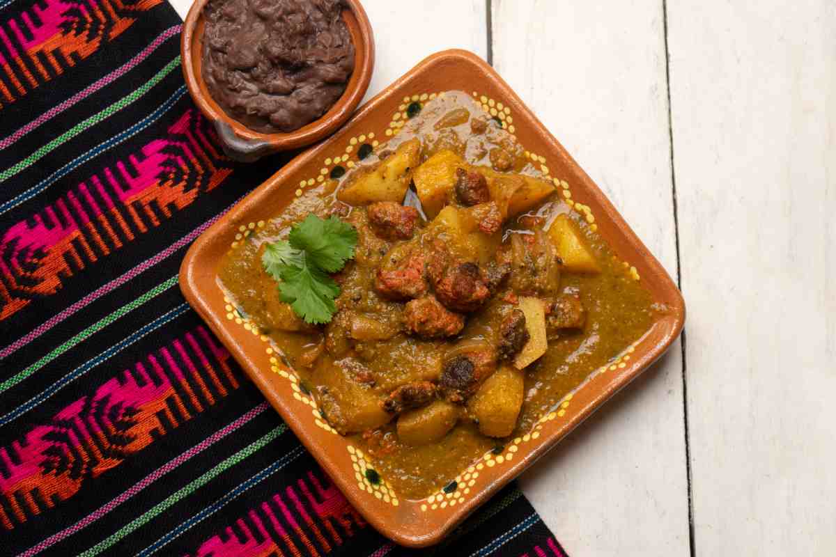 Receta de longaniza en salsa verde