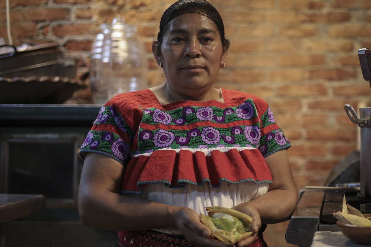Cristina Martínez, nanacatera y cocinera tradicional.