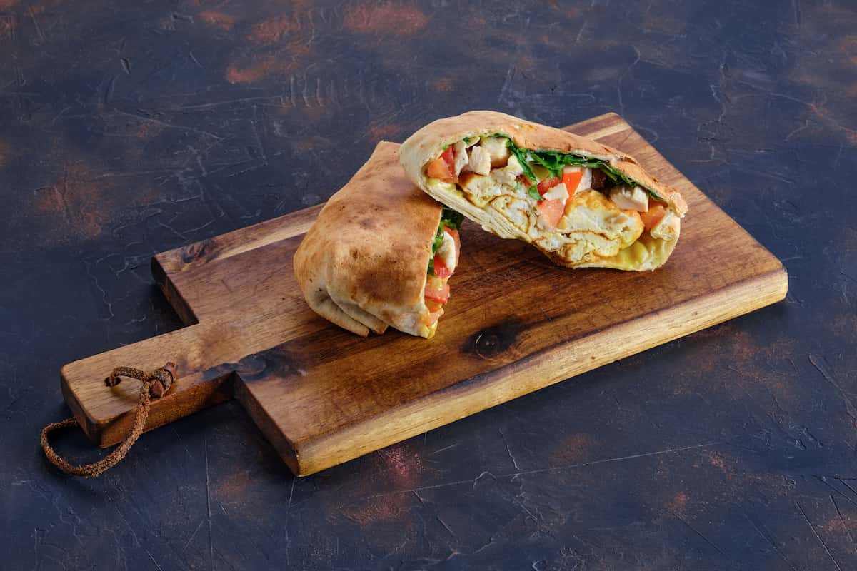 pan pita relleno para desayunar