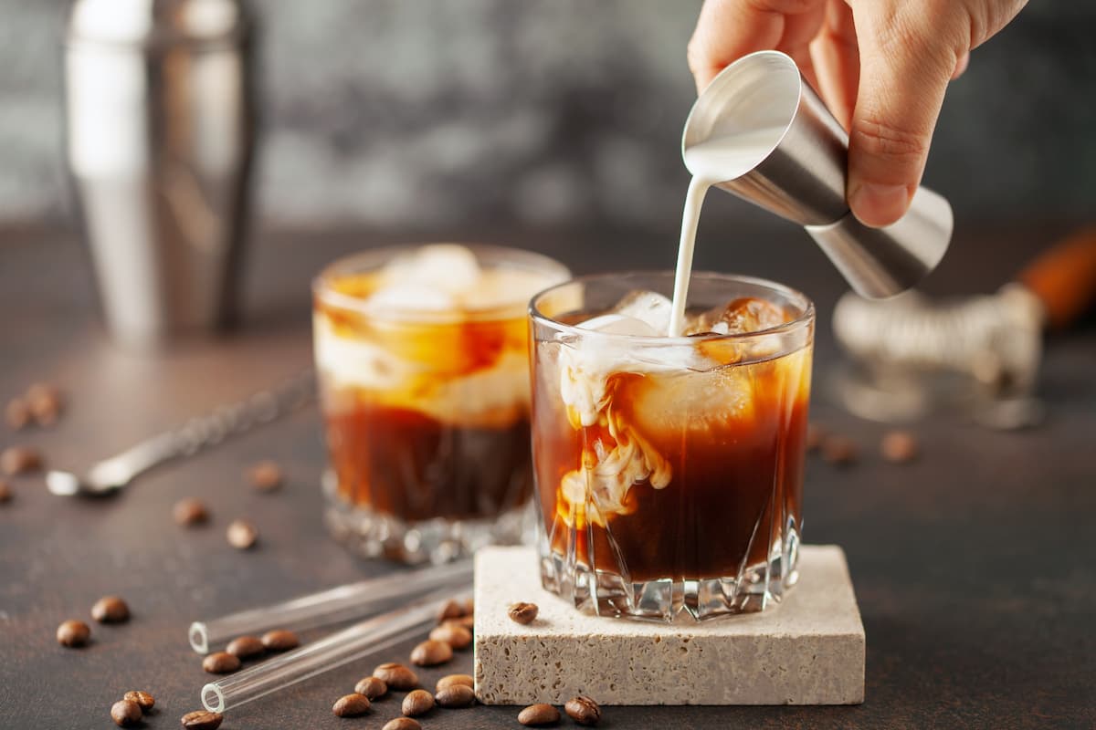 cóctel ruso blanco o White Russian