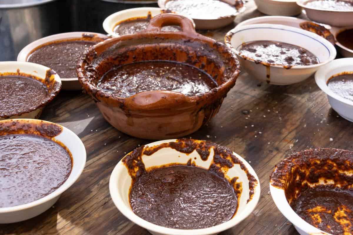 platos con diferentes moles