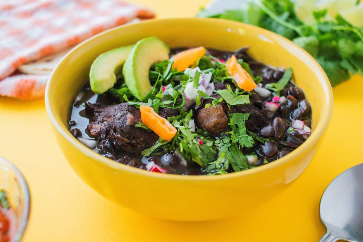 receta frijoles con puerco Yucatán
