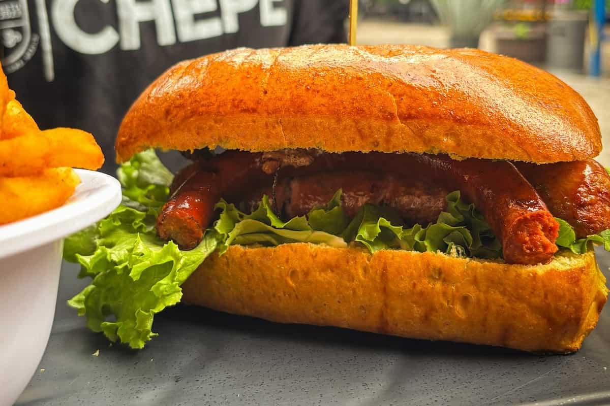 lugares para comer hot dogs en CDMX