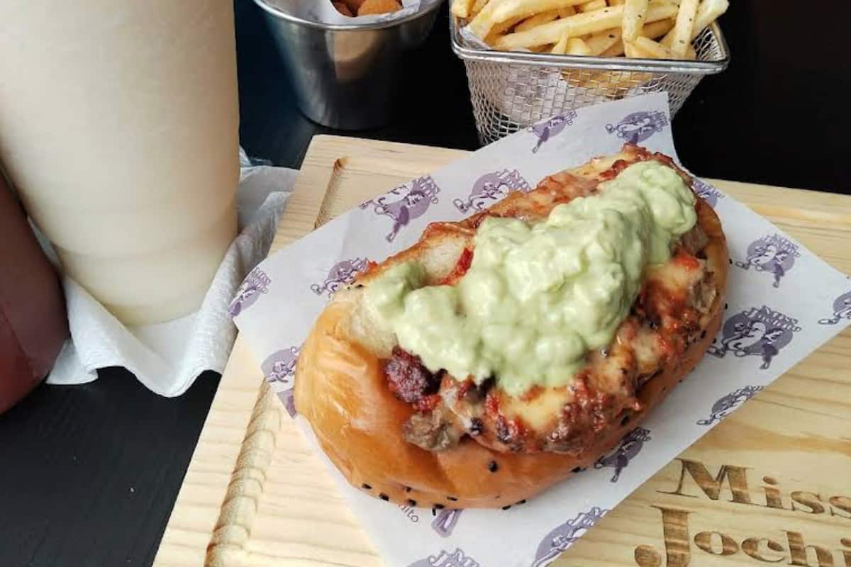 dónde comer hot dogs en CDMX
