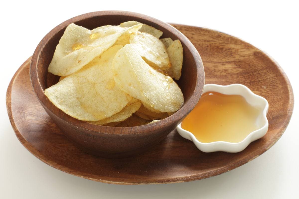 comida reconfortante y papas fritas