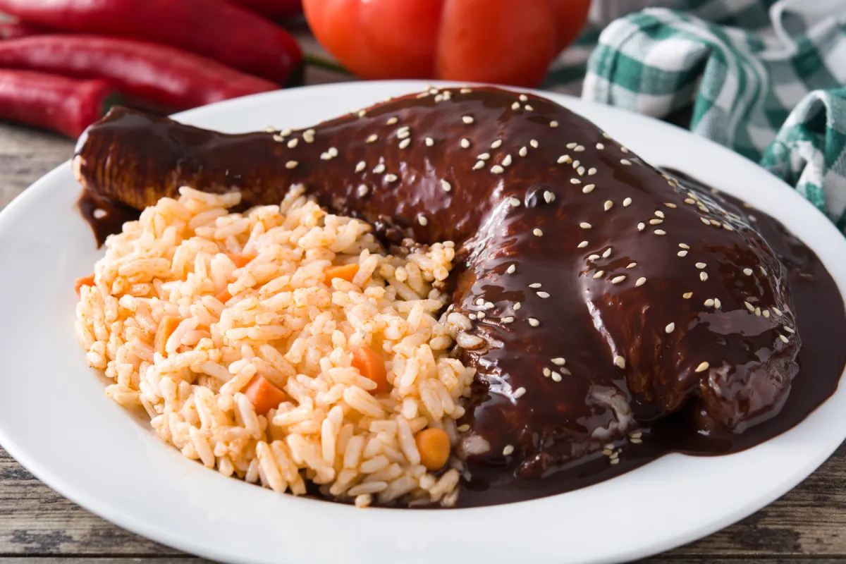 Ingredientes del mole poblano en el Festival del Mole Poblano